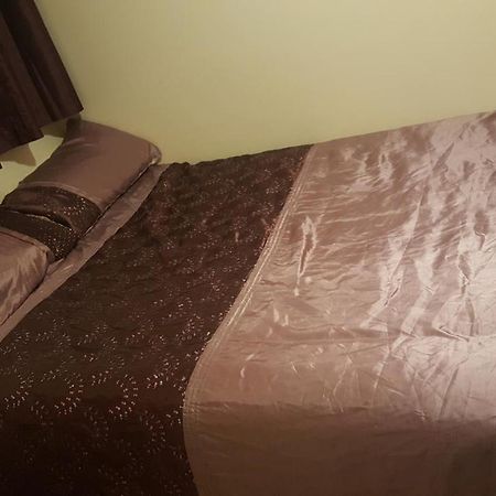 Splendid 4Bedrooms Shared Home แมนเชสเตอร์ ภายนอก รูปภาพ