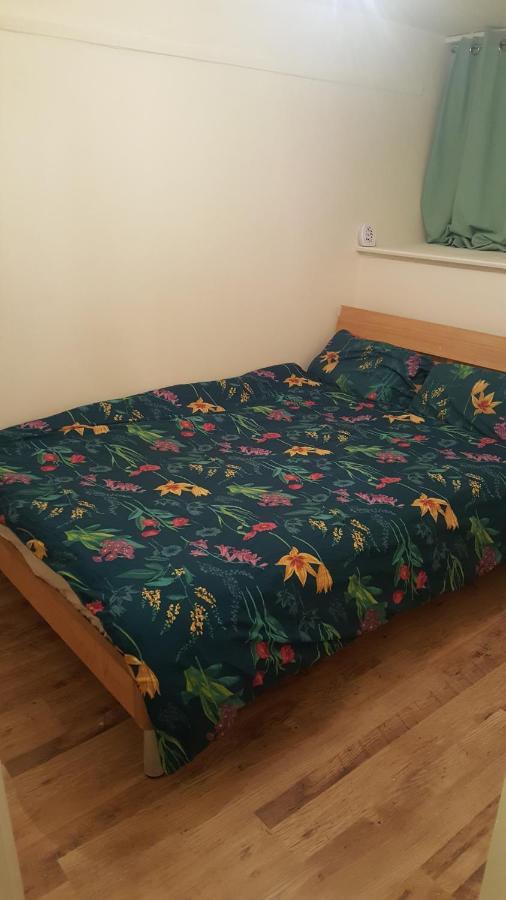 Splendid 4Bedrooms Shared Home แมนเชสเตอร์ ภายนอก รูปภาพ