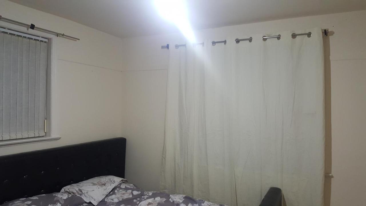 Splendid 4Bedrooms Shared Home แมนเชสเตอร์ ภายนอก รูปภาพ
